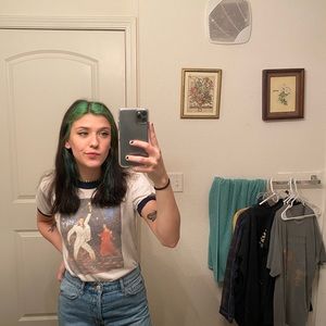 Meet your Posher, Olivia